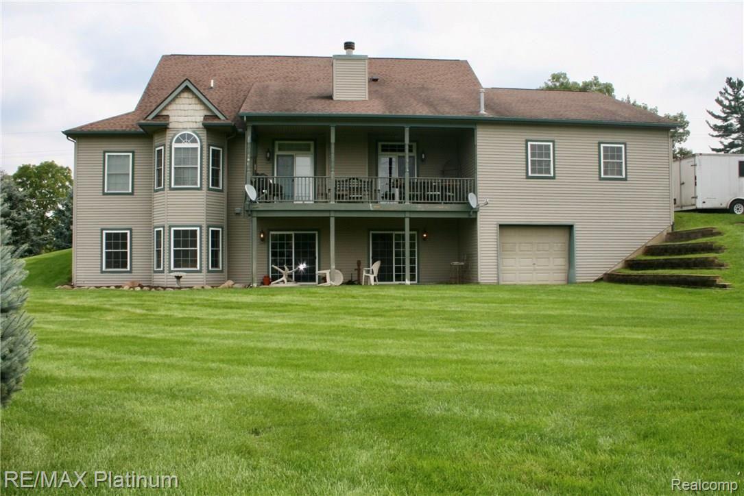 3182 County Farm Road Howell, MI 48843 - Photo 4 of 9 fullsizeoutput_686.jpeg