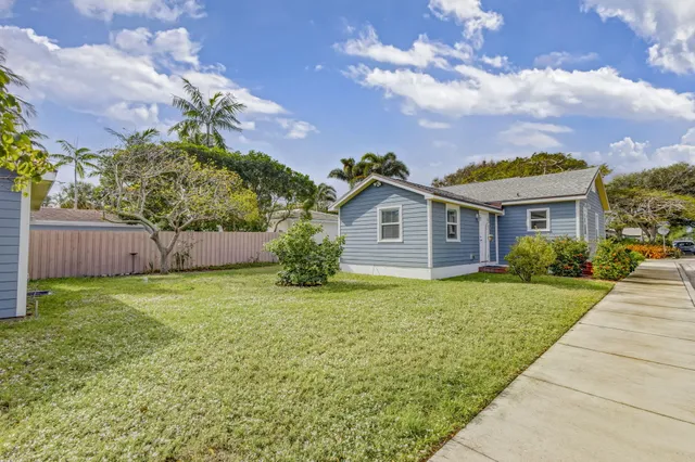 $635,000 | 1132 North Palmway, Lake Worth Beach, FL 33460