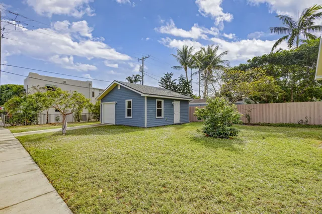 $635,000 | 1132 North Palmway, Lake Worth Beach, FL 33460