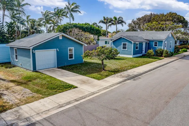 $635,000 | 1132 North Palmway, Lake Worth Beach, FL 33460