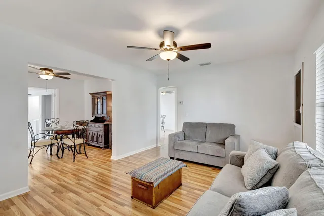 $635,000 | 1132 North Palmway, Lake Worth Beach, FL 33460