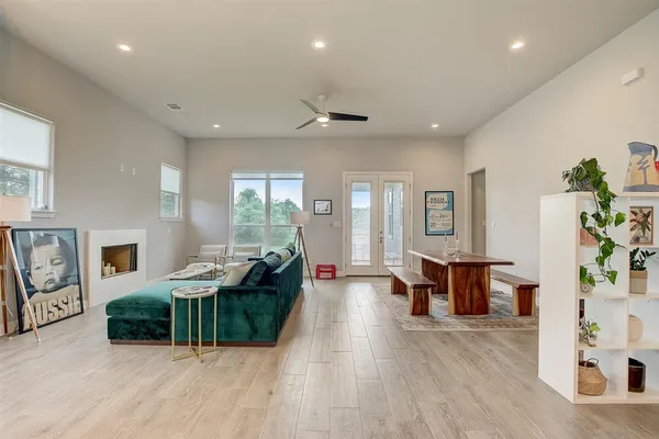 $2,595 | 121 Naalehu Court, Bastrop, TX 78602