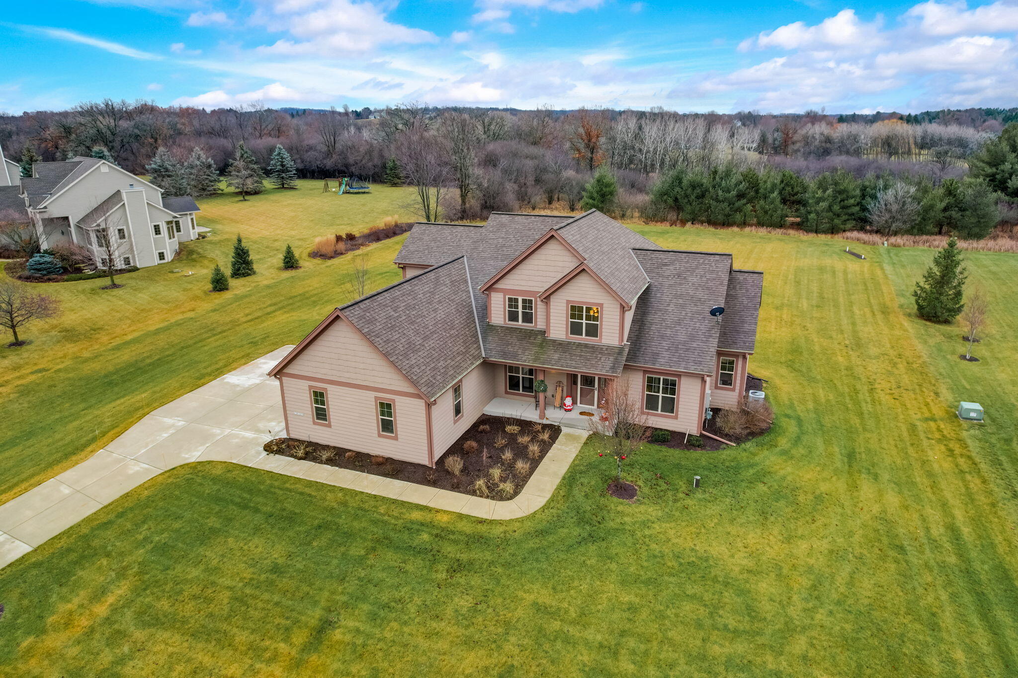 N73W29099 Bark Riv Rd