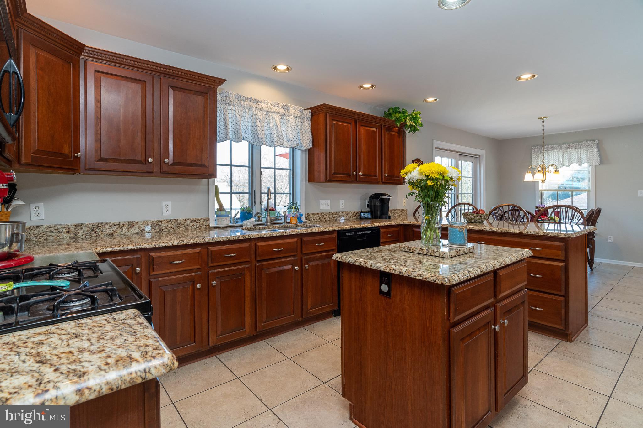 3688 Cheltenham Road York, PA 17402 - Photo 13 of 48 Gallery Image 13