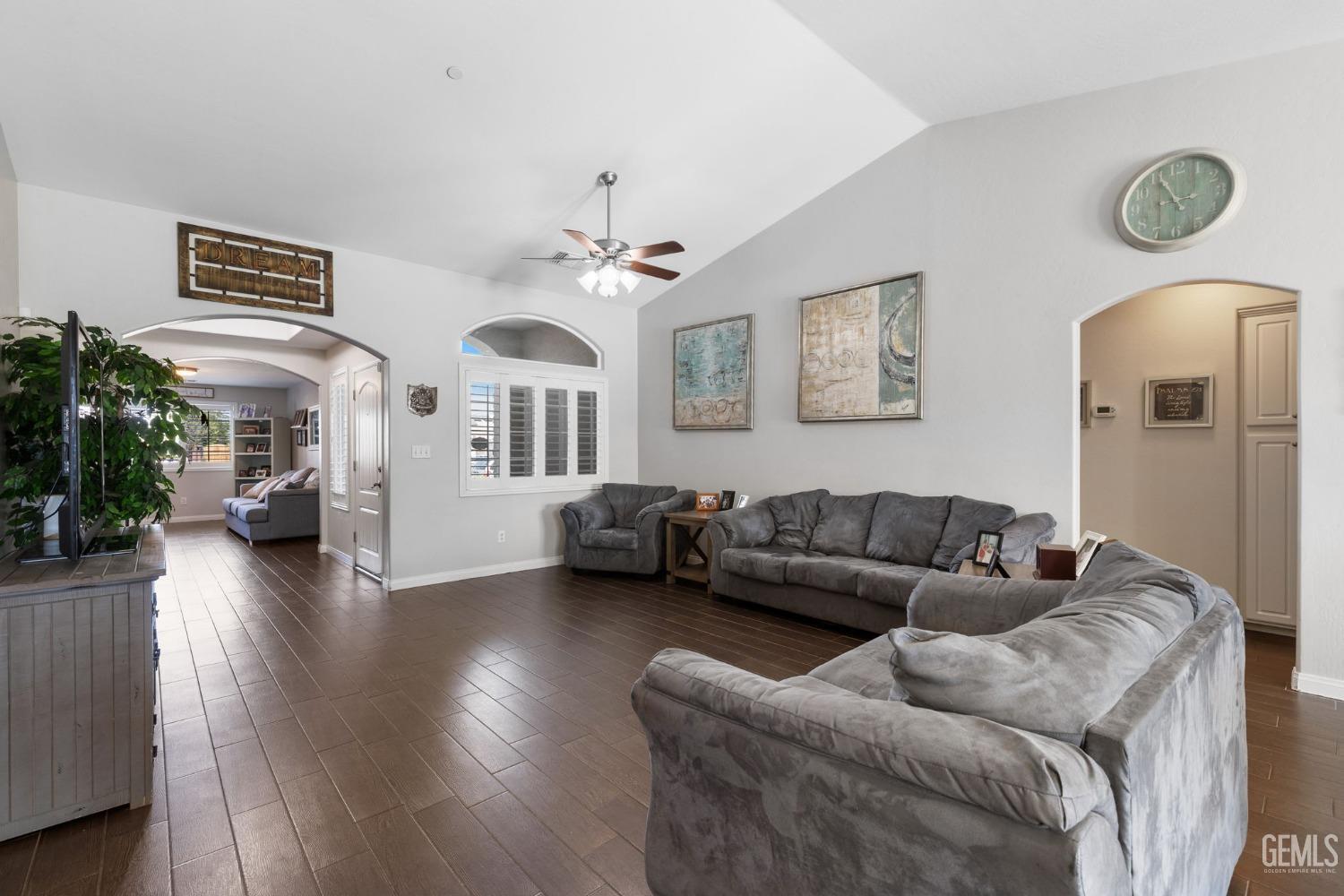 Undisclosed Address Bakersfield, CA 93311 - Photo 11 of 55