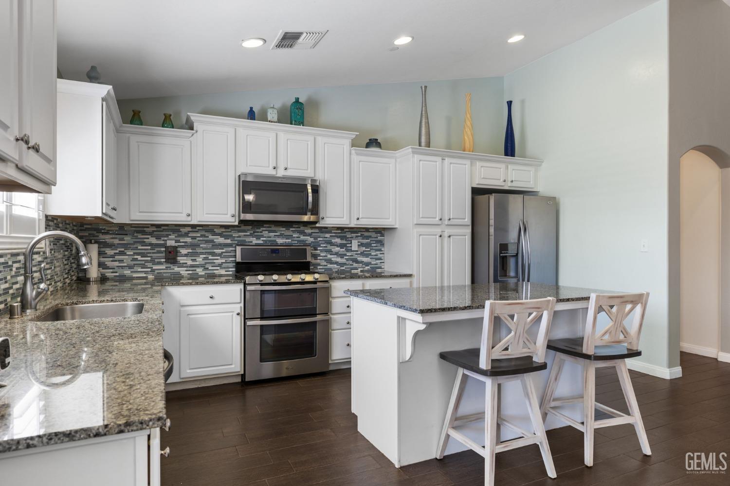 Undisclosed Address Bakersfield, CA 93311 - Photo 15 of 55