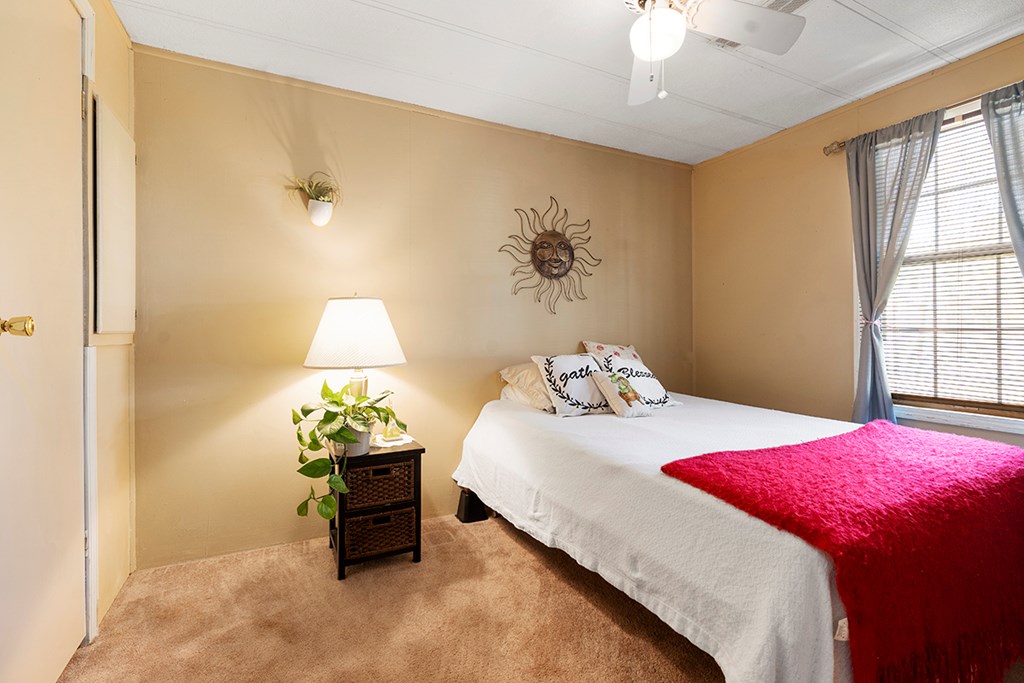 318 Holloway Cove Road Chappells, SC 29037 - Photo 9 of 18 Gallery Image 9