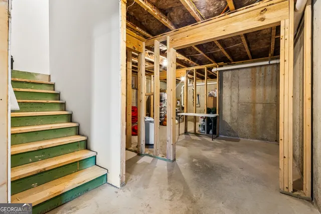 $2,695 | 295 Birdie Circle, Fairburn, GA 30213