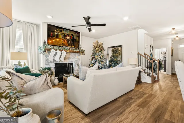 $2,695 | 295 Birdie Circle, Fairburn, GA 30213