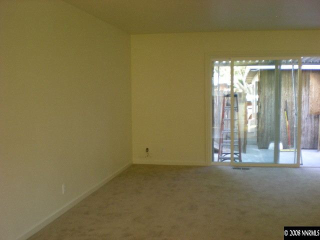27 Smithridge Park Reno, NV 89502 - Photo 3 of 5 Photo 3