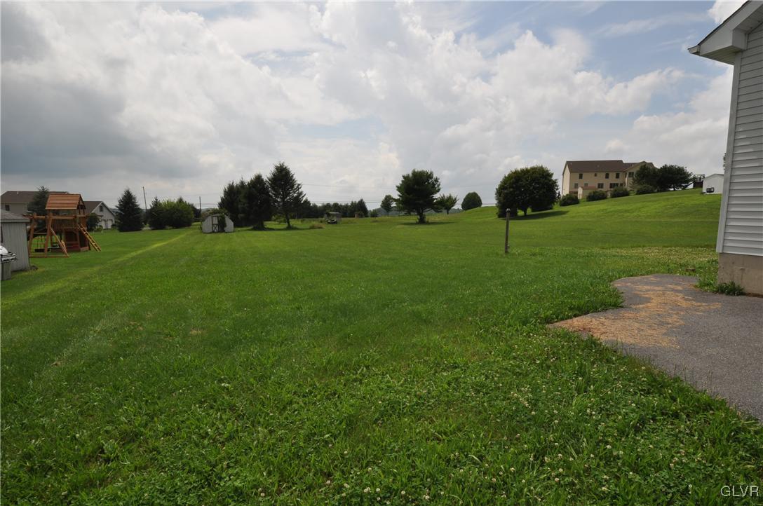 813 Lahr Road Nazareth, PA 18064 - Photo 4 of 21