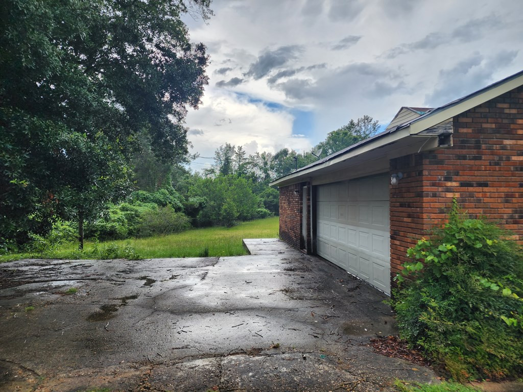 2139 Gradyville Road McComb, MS 39648 - Photo 3 of 31 Photo 3