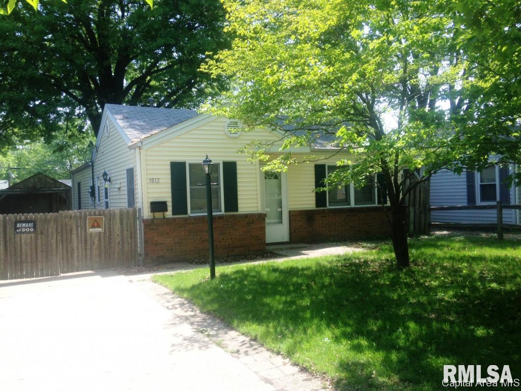 1812 North 20th Street Springfield, IL 62702 - Photo 1 of 13