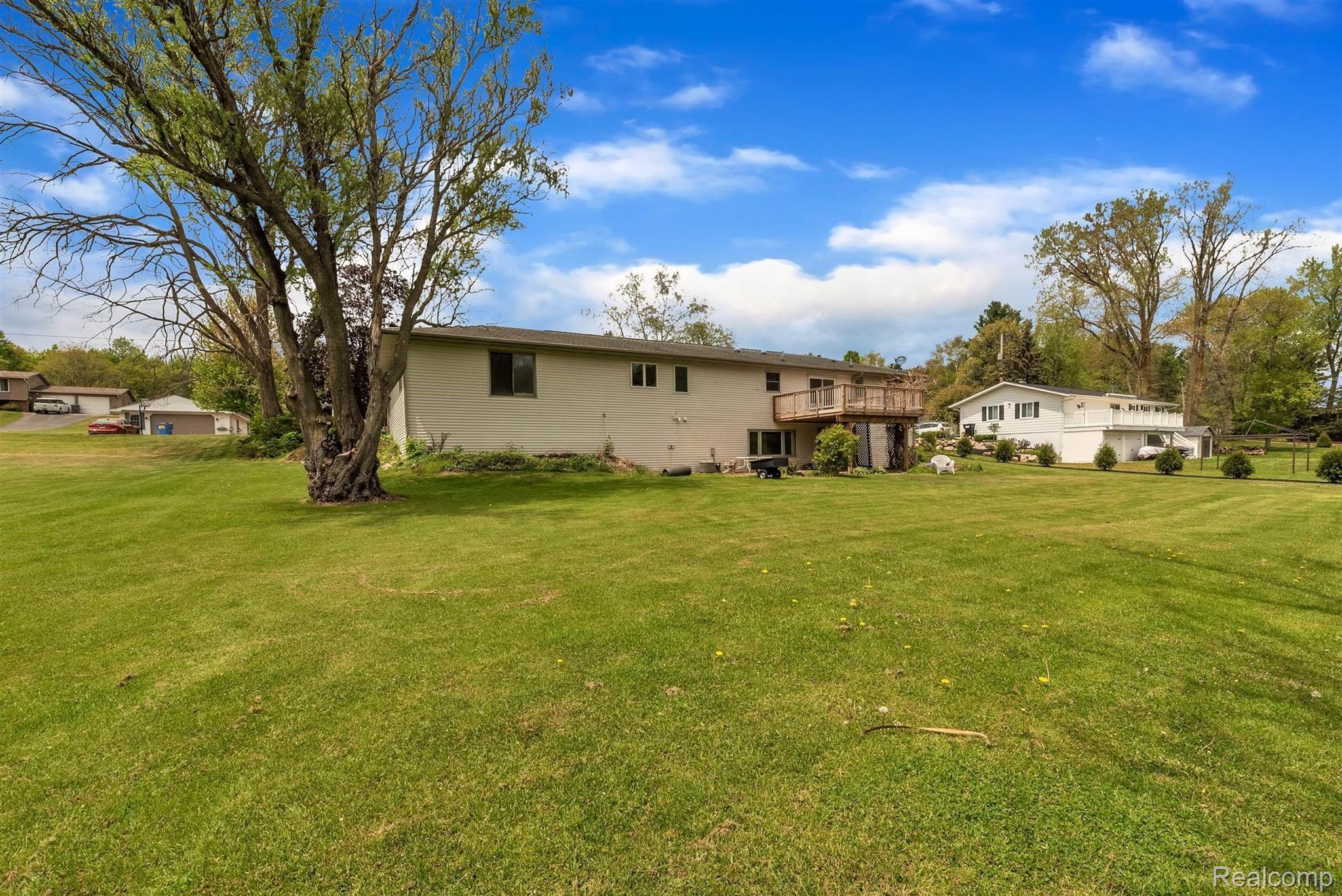 6100 Linden Road Fenton, MI 48430 - Photo 39 of 46 42-6100-Linden-Rd-WindowStill-Real-Estate-Photography-37.jpg