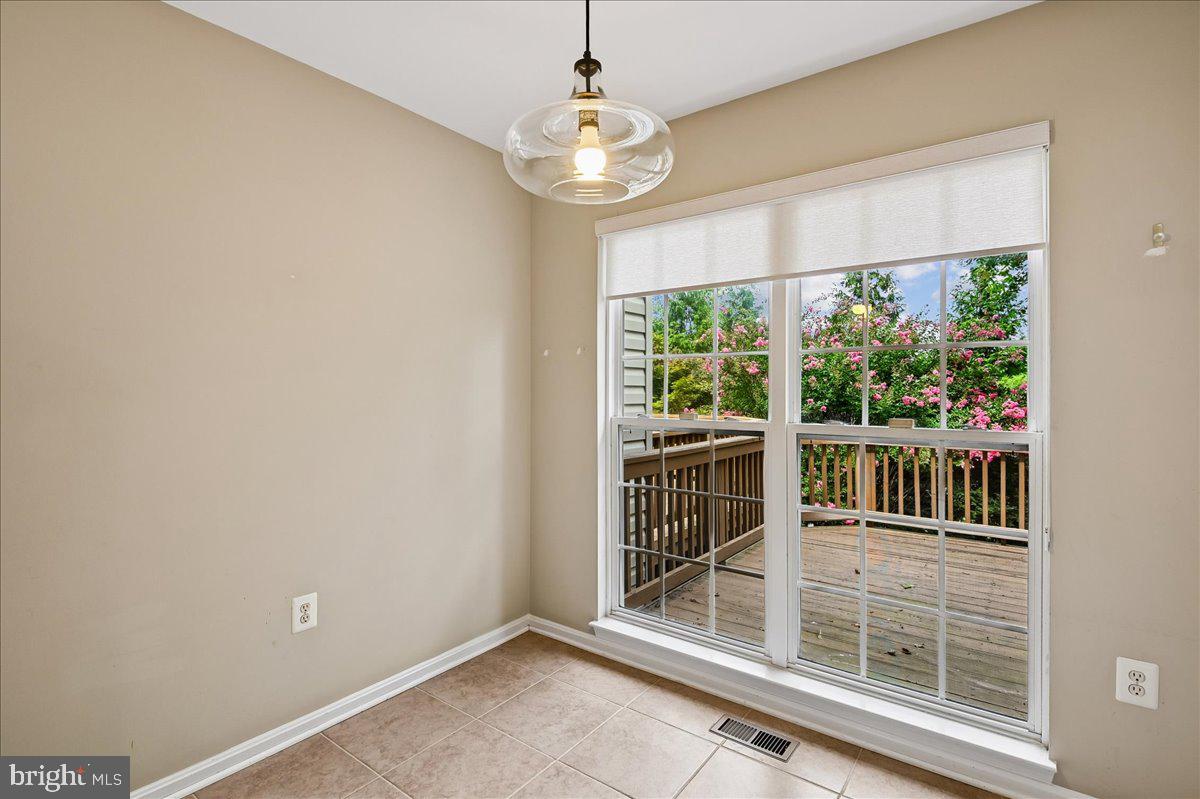 706 Howards Loop Annapolis, MD 21401 - Photo 11 of 40 BEDROOM