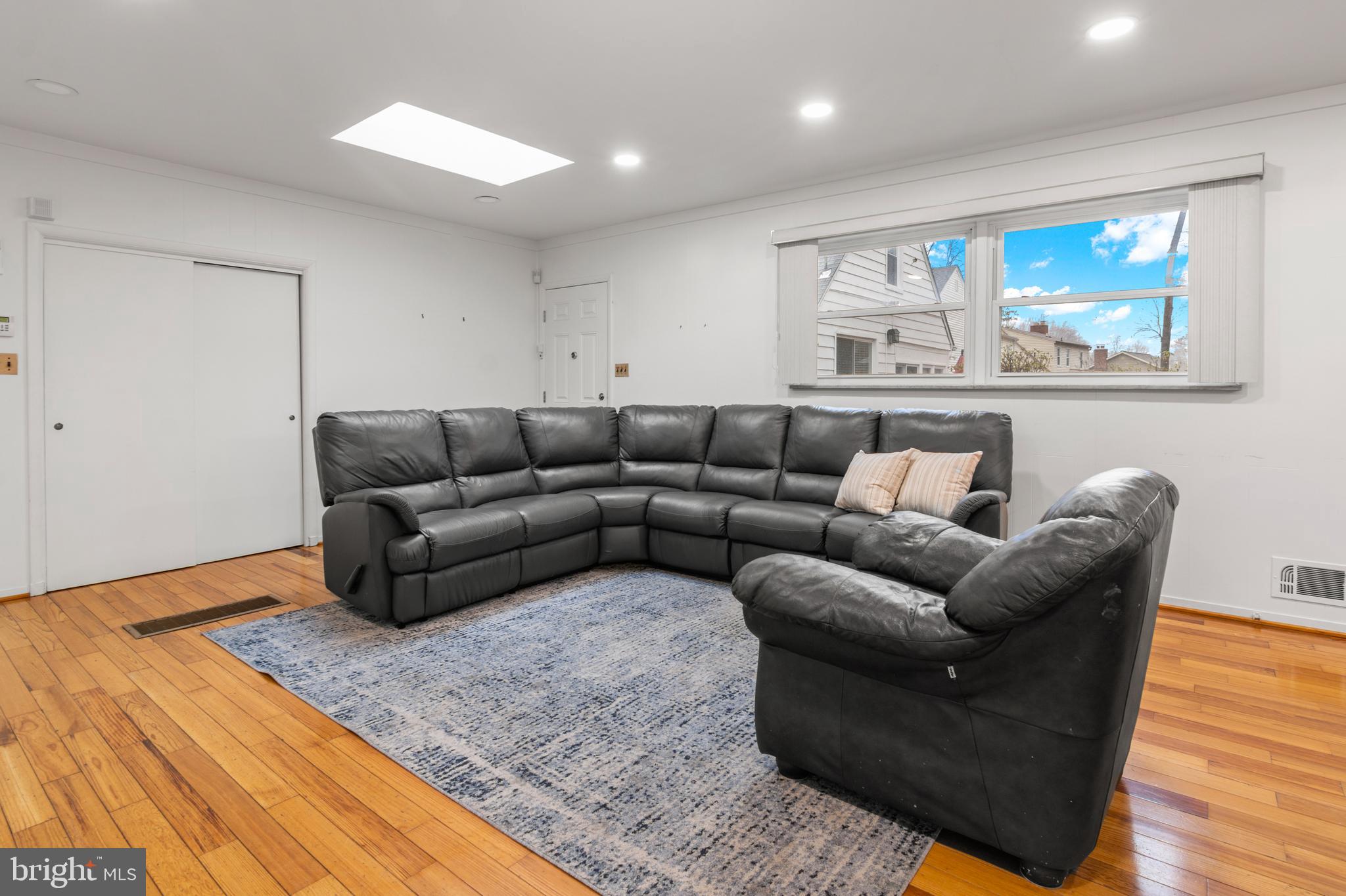 3209 Taney Road Baltimore, MD 21215 - Photo 3 of 31 Gallery Image 3