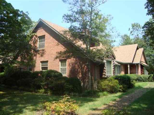 1147 Tugaloo Road Landrum, SC 29356 - Photo 1 of 17 Gallery Image 1