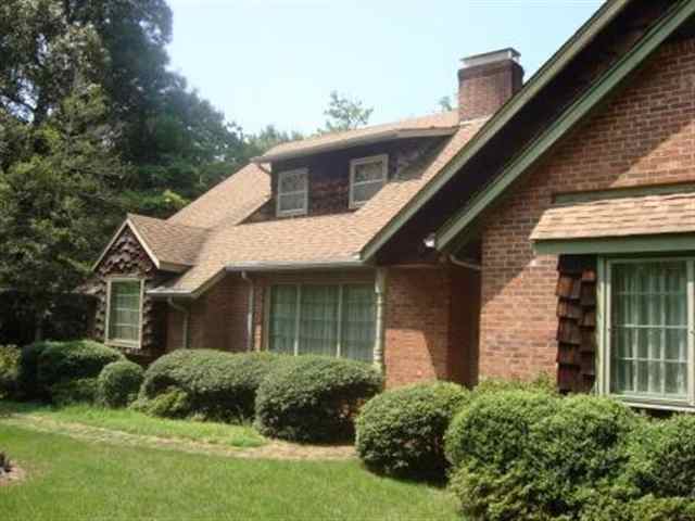 1147 Tugaloo Road Landrum, SC 29356 - Photo 2 of 17 Gallery Image 2