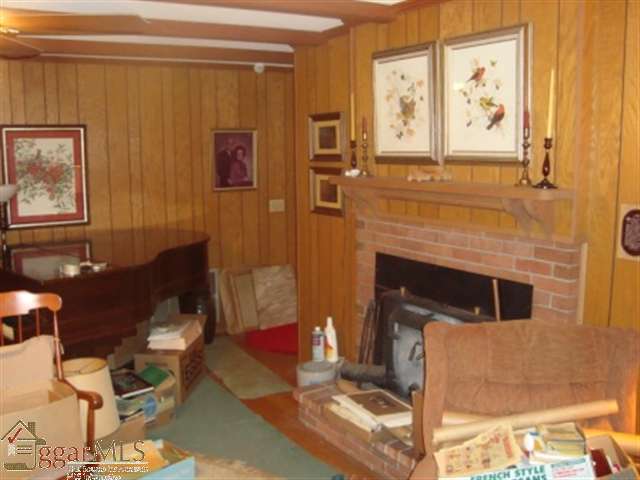 1147 Tugaloo Road Landrum, SC 29356 - Photo 9 of 17 Gallery Image 9
