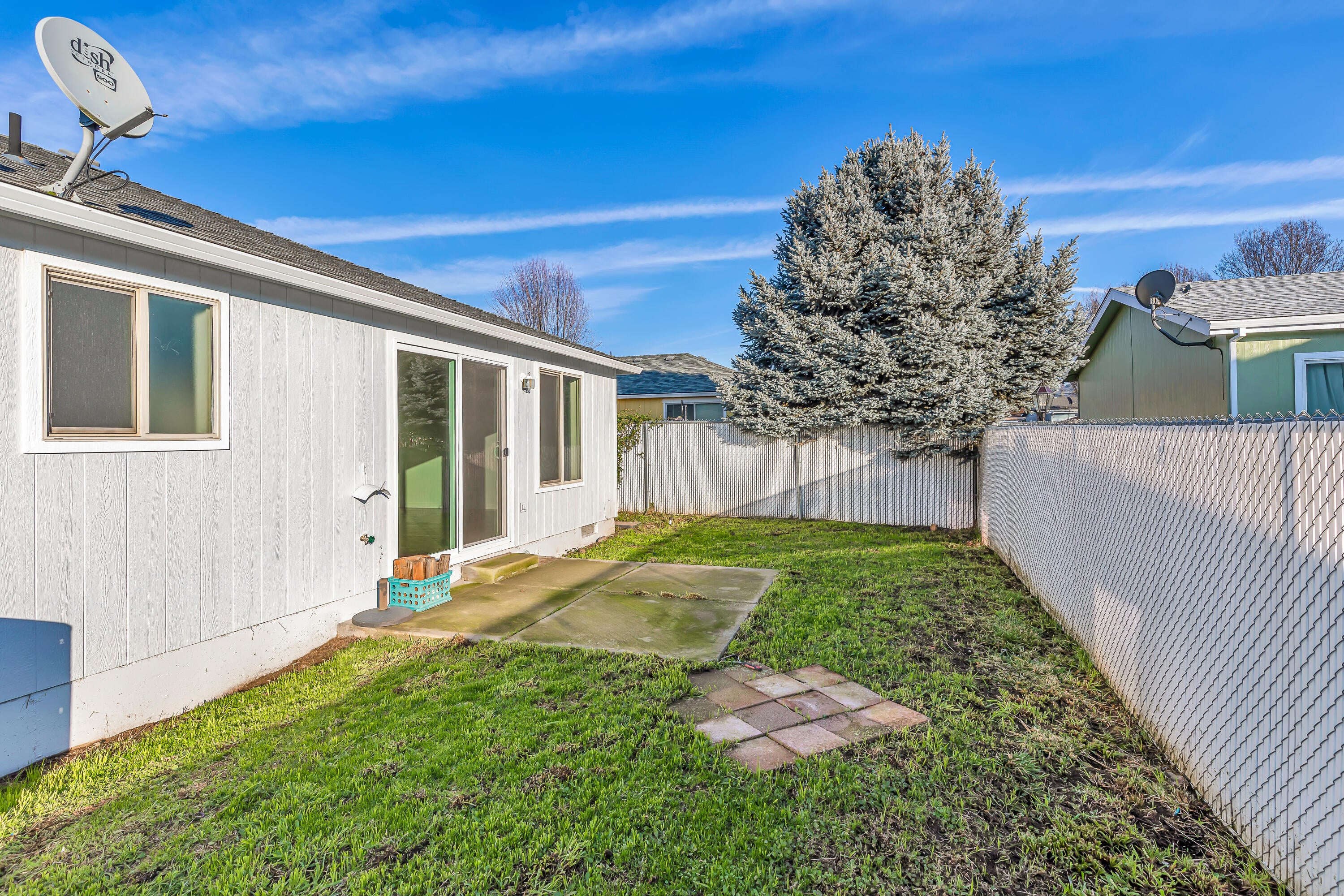 656 Andrea Way Eagle Point, OR 97524 - Photo 19 of 25 9R9A3145