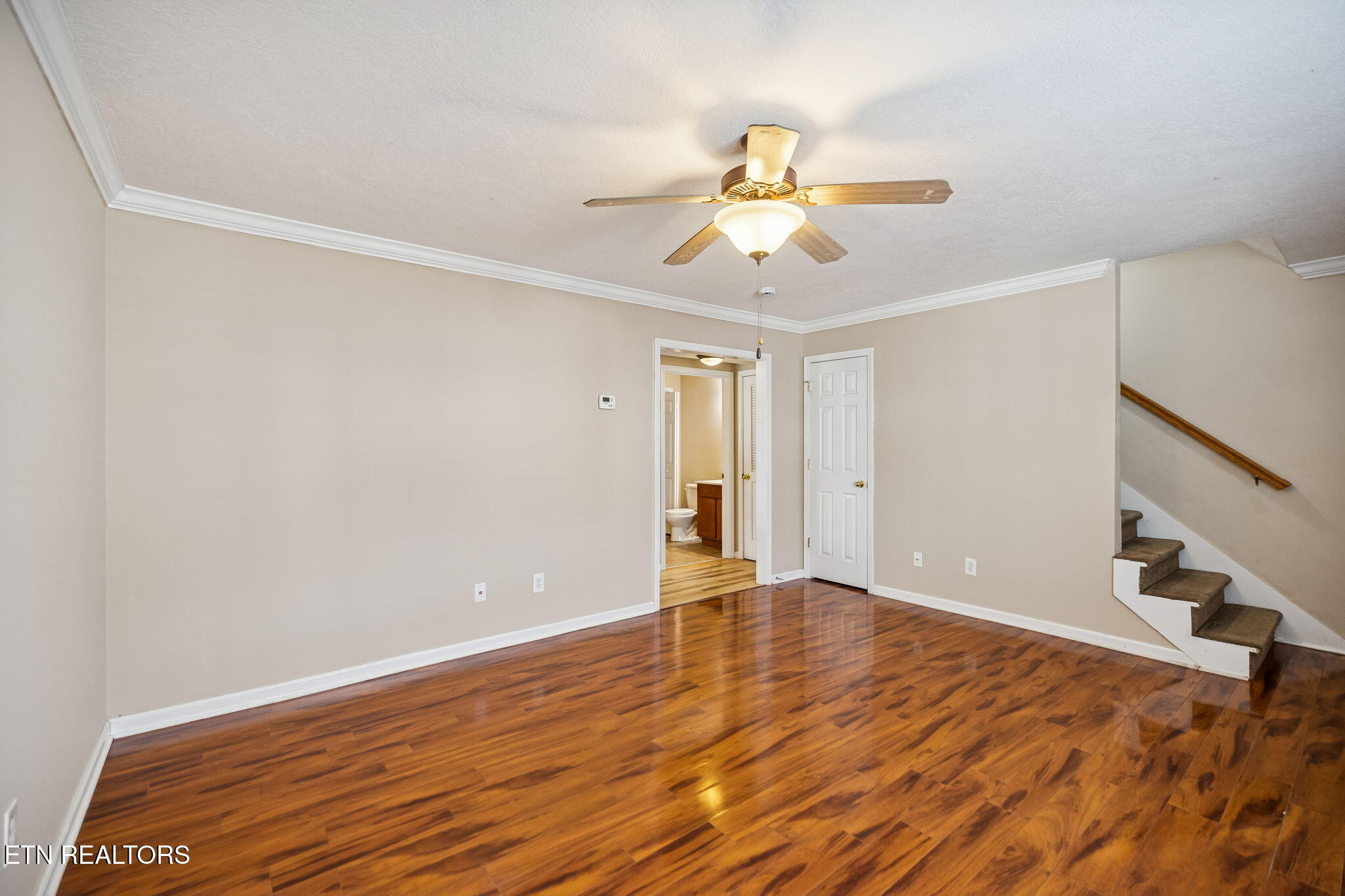 948 Micro Way Knoxville, TN 37912 - Photo 4 of 23 6-948 Micro Way - 006