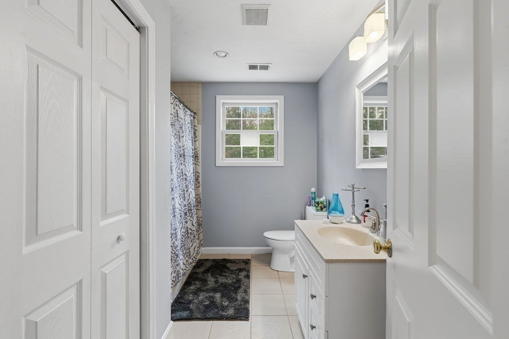 159 High Street Carver, MA 02330 - Photo 24 of 35