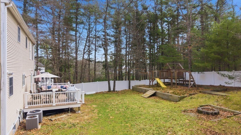 159 High Street Carver, MA 02330 - Photo 30 of 35