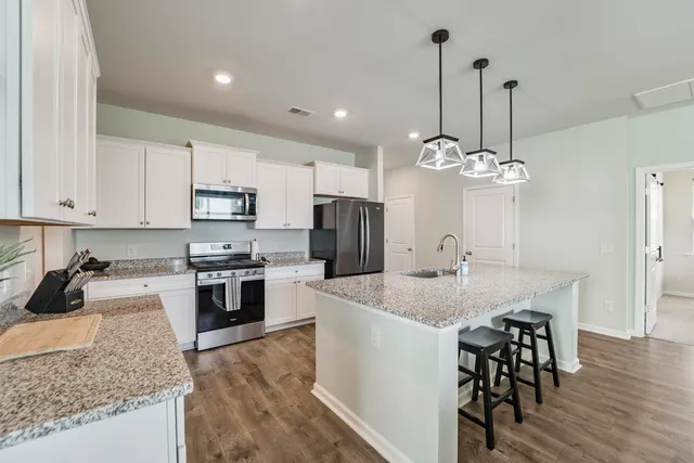 $449,900 | 160 Granton Edge Lane, Summerville, SC 29486