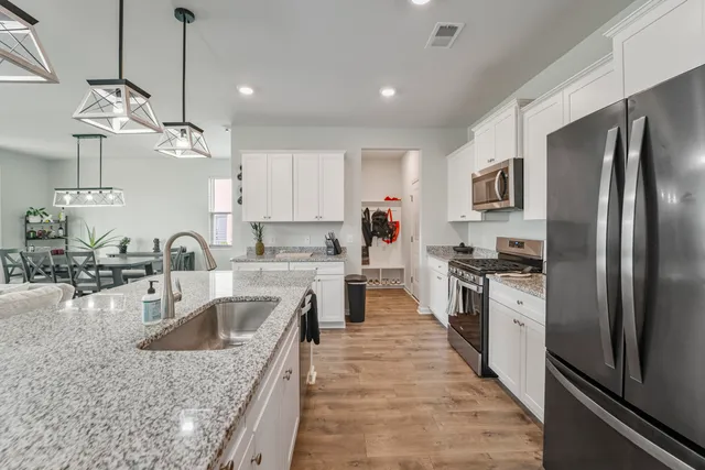 $449,900 | 160 Granton Edge Lane, Summerville, SC 29486