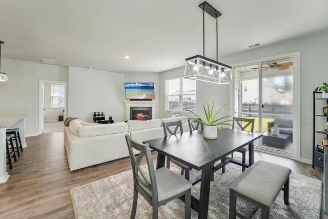 $449,900 | 160 Granton Edge Lane, Summerville, SC 29486