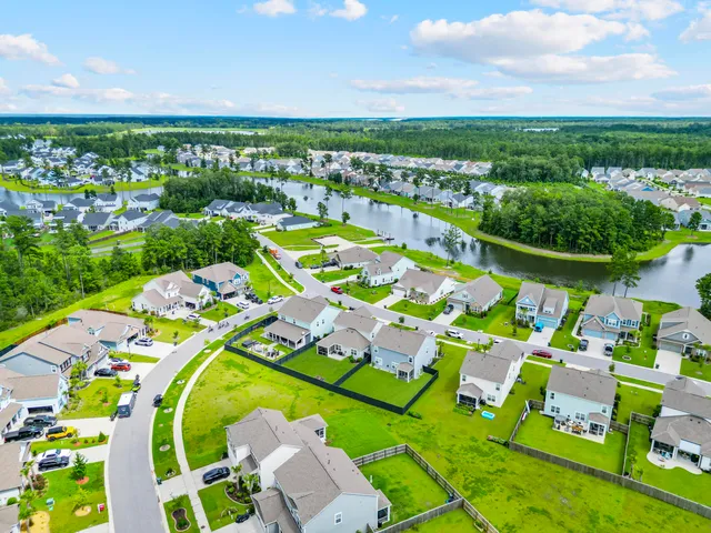 $449,900 | 160 Granton Edge Lane, Summerville, SC 29486