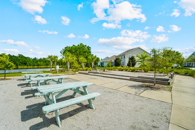 $449,900 | 160 Granton Edge Lane, Summerville, SC 29486