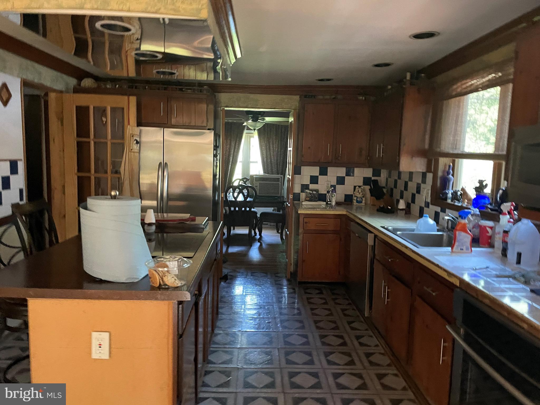 7 North Ridge Road Perkasie, PA 18944 - Photo 2 of 17