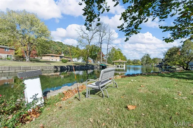 $379,900 | 3301 Lark Drive, Arnold, MO 63010