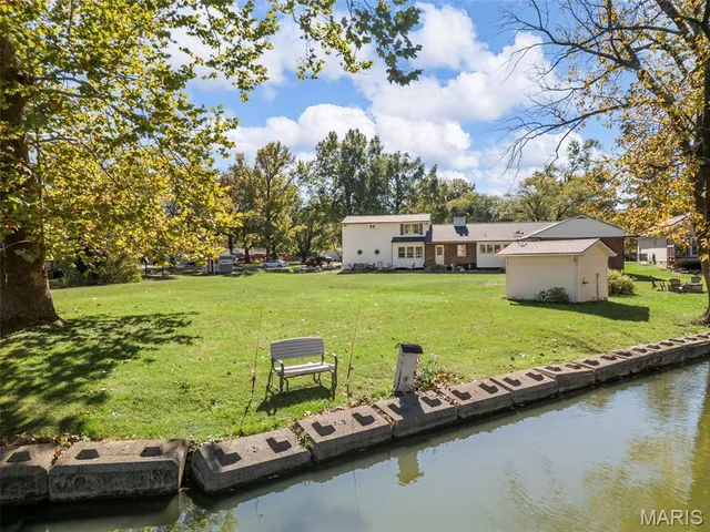 $379,900 | 3301 Lark Drive, Arnold, MO 63010