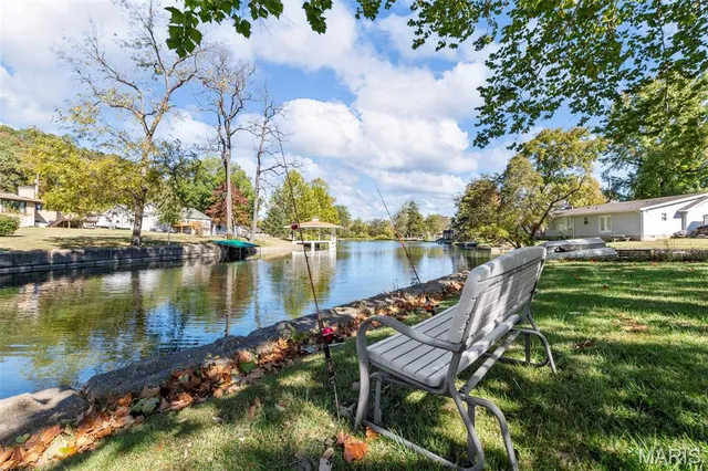 $379,900 | 3301 Lark Drive, Arnold, MO 63010