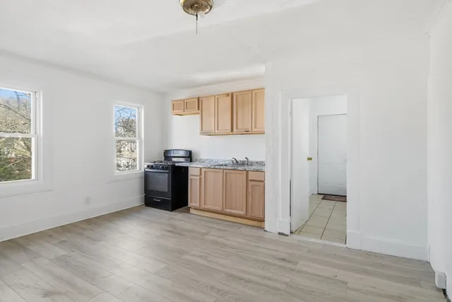 $459,000 | 127 Dickinson Street, Springfield, MA 01108