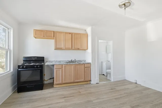 $459,000 | 127 Dickinson Street, Springfield, MA 01108