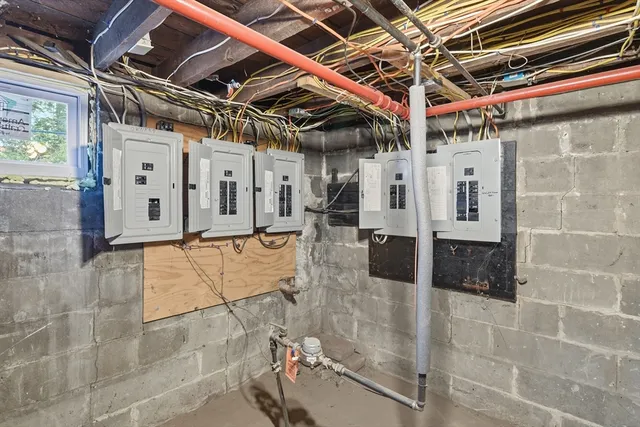 $459,000 | 127 Dickinson Street, Springfield, MA 01108