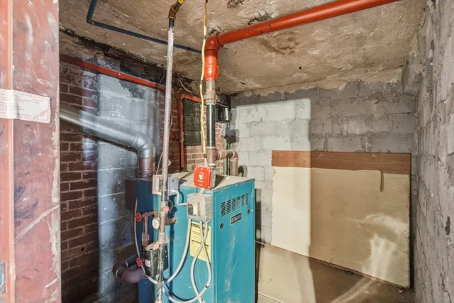 $459,000 | 127 Dickinson Street, Springfield, MA 01108