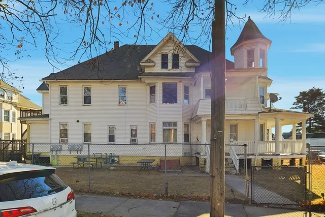 $459,000 | 127 Dickinson Street, Springfield, MA 01108