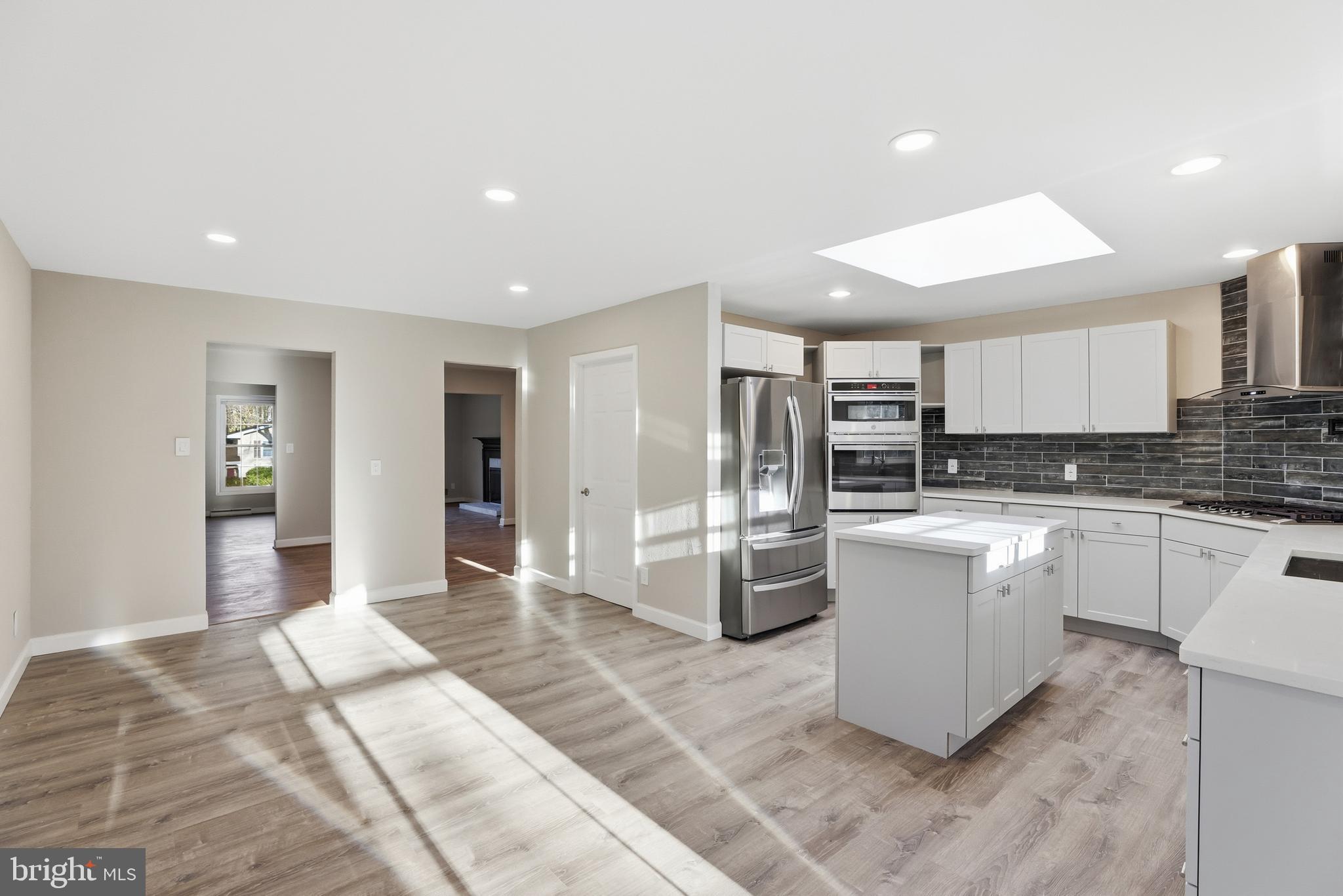 19 Roe Lane Arnold, MD 21012 - Photo 11 of 35 Island for Prep