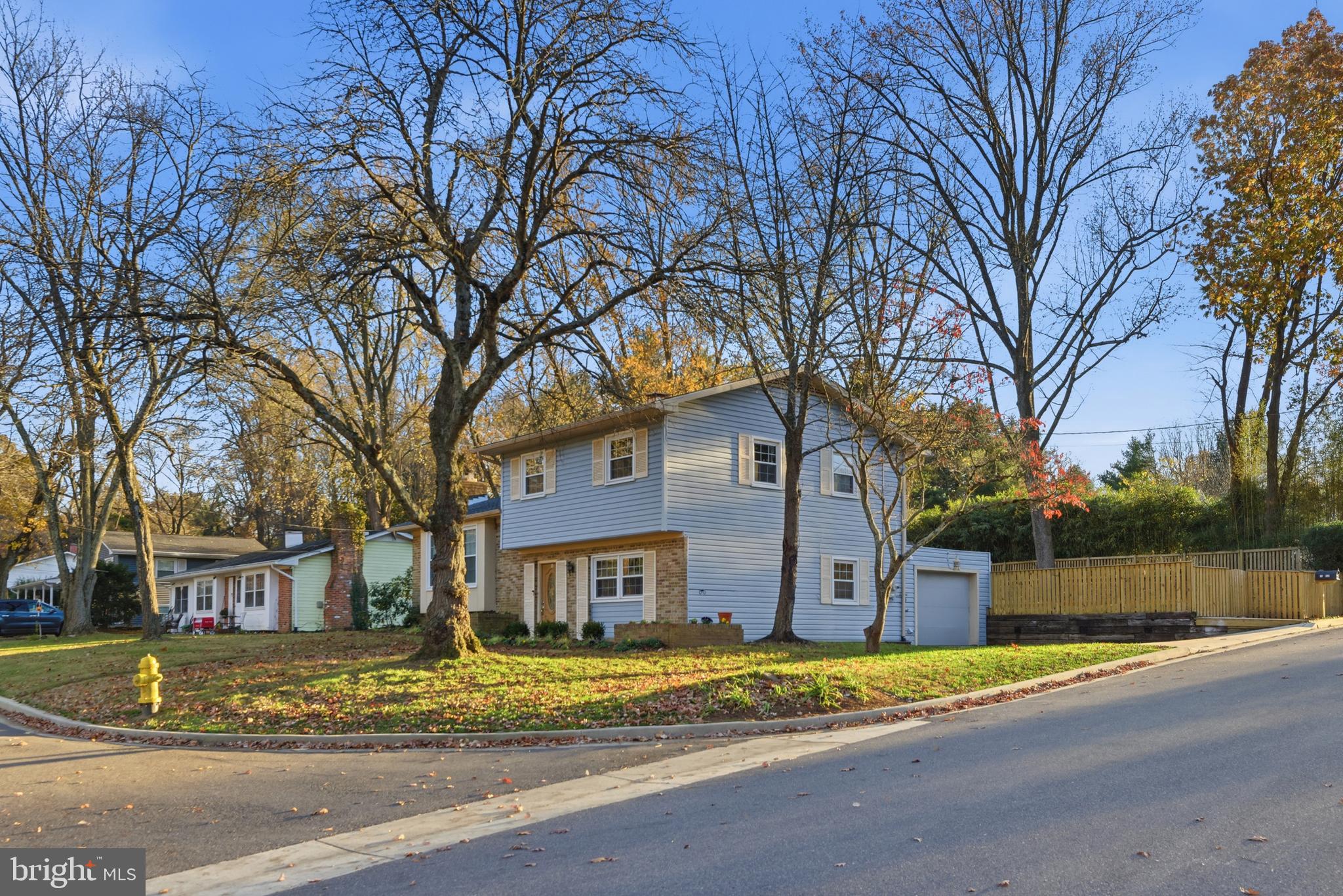 19 Roe Lane Arnold, MD 21012 - Photo 2 of 35 Attractive Corner Lot