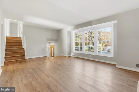 $589,900 | 19 Roe Lane, Arnold, MD 21012