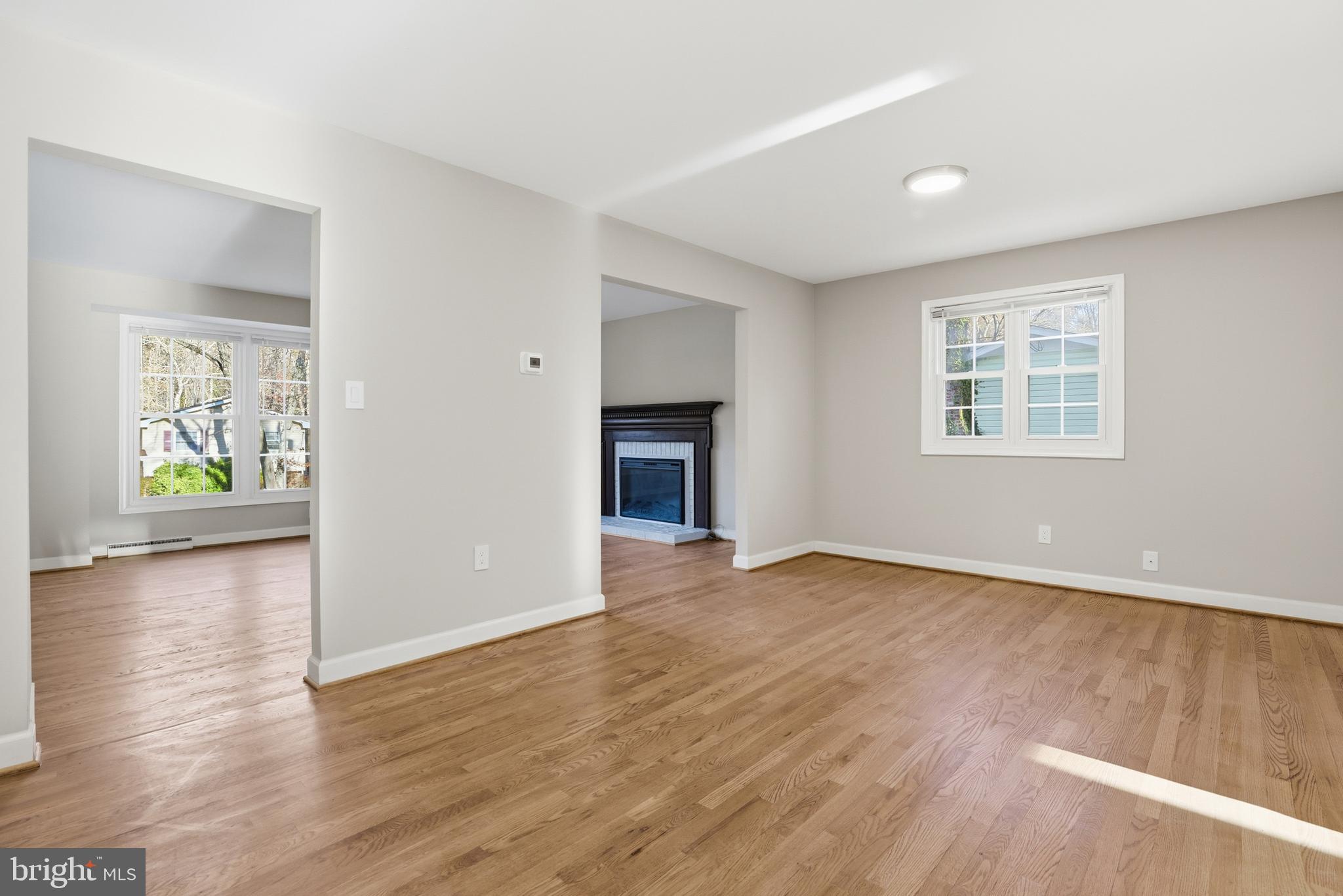 19 Roe Lane Arnold, MD 21012 - Photo 9 of 35 Gleaming Hardwoods