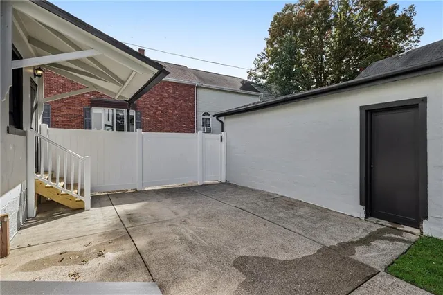 $550,000 | 510 Virginia Avenue, Oakmont, PA 15139