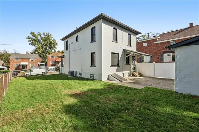 $550,000 | 510 Virginia Avenue, Oakmont, PA 15139