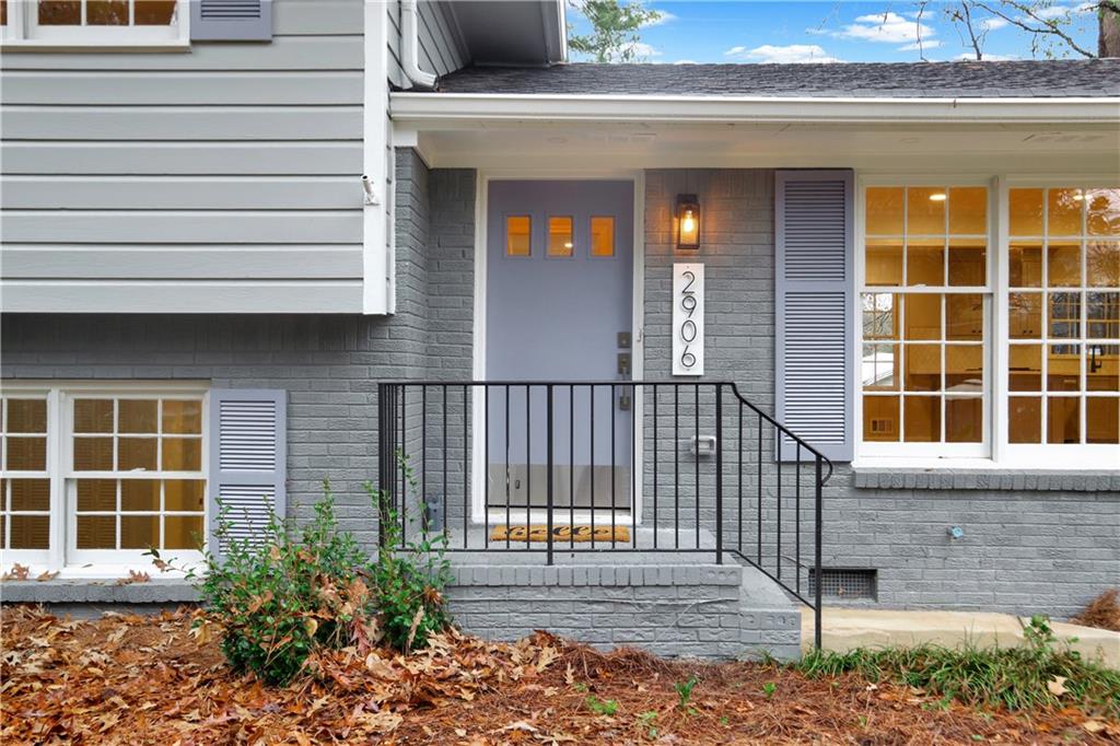 2906 Cartwright Drive Decatur, GA 30033 - Photo 5 of 42