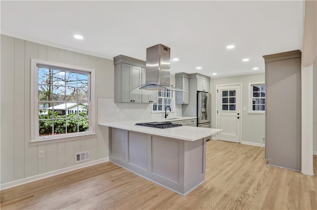 2906 Cartwright Drive Decatur, GA 30033 - Photo 9 of 42