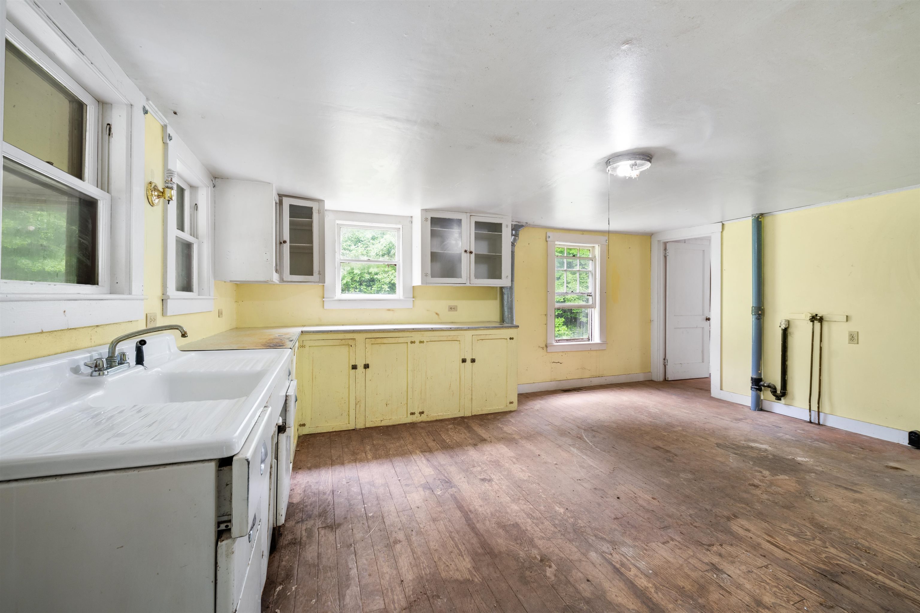 222 Old Cherry Mountain Road Jefferson, NH 03583 - Photo 12 of 43